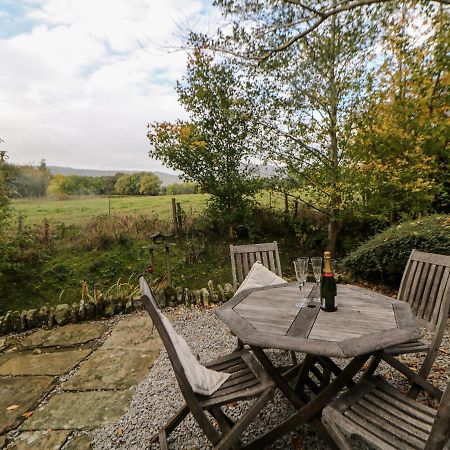 Harry Eyre Cottage Каслтон Экстерьер фото
