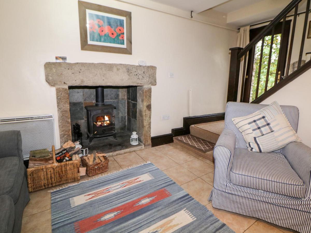Harry Eyre Cottage Каслтон Экстерьер фото