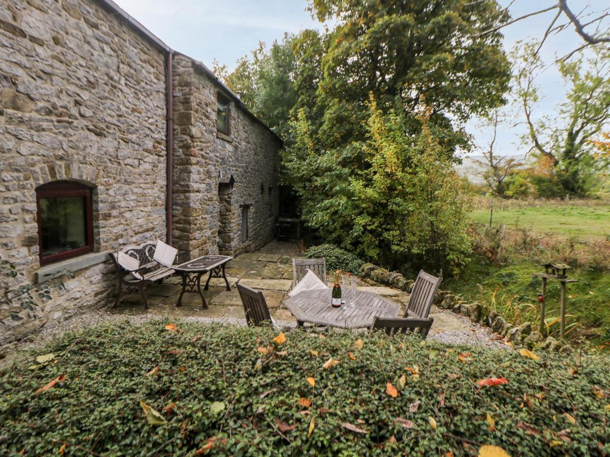 Harry Eyre Cottage Каслтон Экстерьер фото